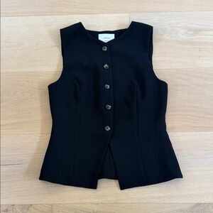 Aritzia Regal Vest